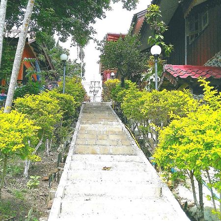 Mitkhoonyoum Hotel Ban Khun Yuam Exterior foto